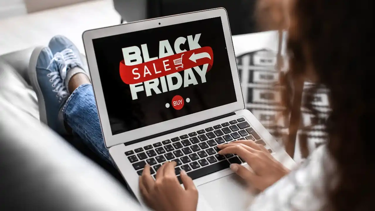 Black Friday Deals on PS5, H&M, Puma, MamaEarth, Nykaa & Top Brands